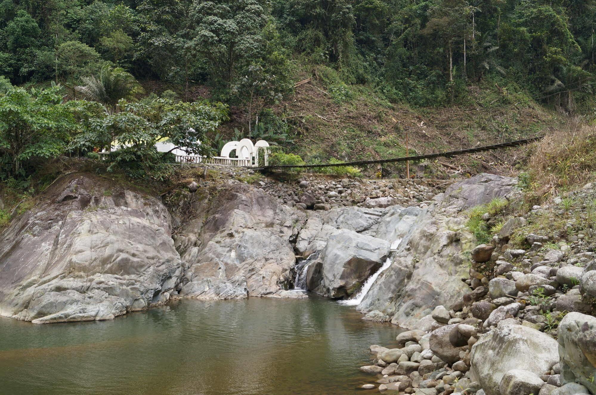 ホテル Hacienda Rio Blanco San Miguel de los Bancos エクステリア 写真
